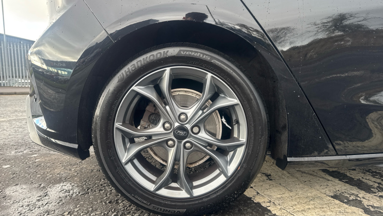 Ford Focus 1.0 EcoBoost Hybrid mHEV 125 ST-Line Edition 5dr Petrol Hatchback